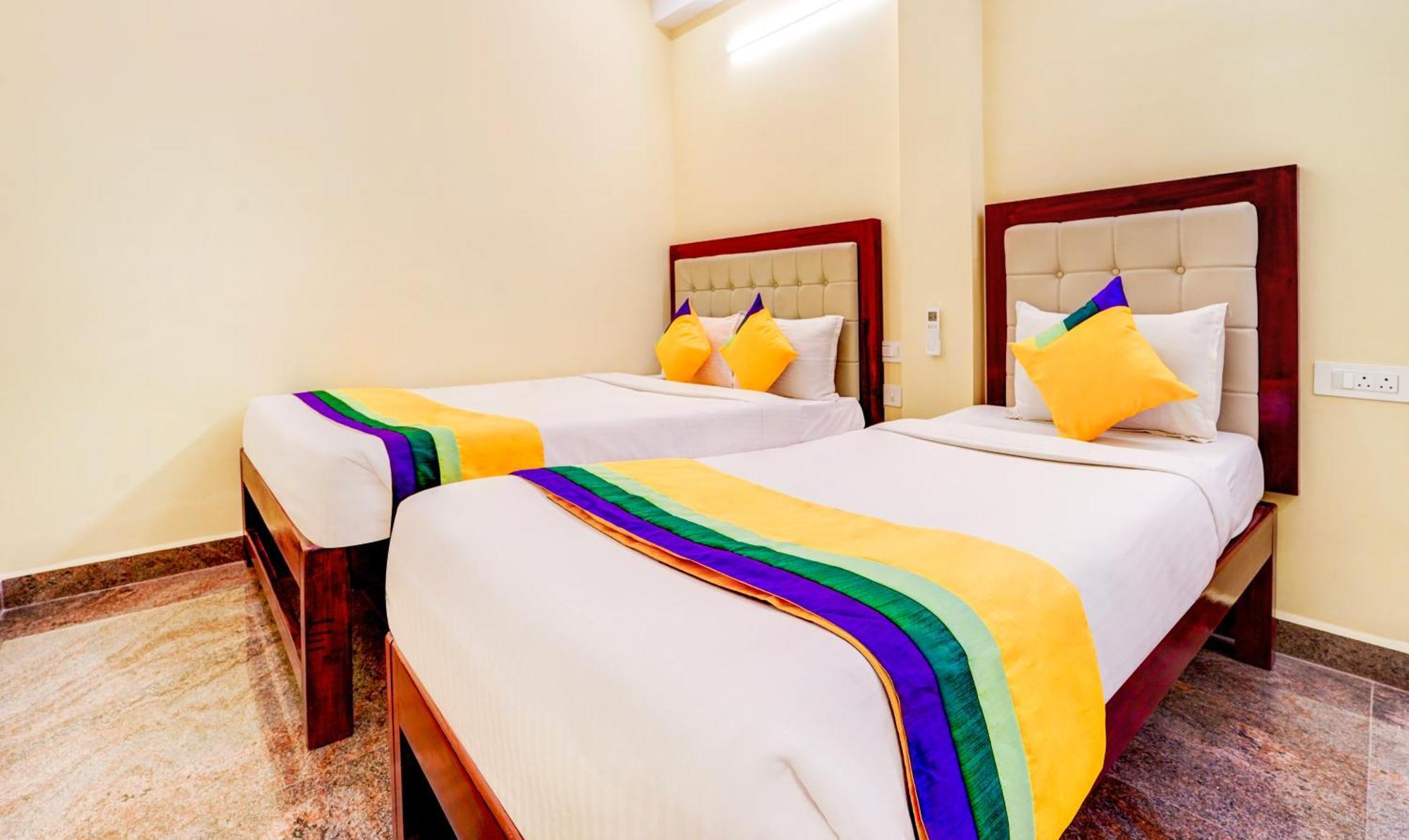 Itsy Hotels Prakasam Residency Pondicherry Ngoại thất bức ảnh